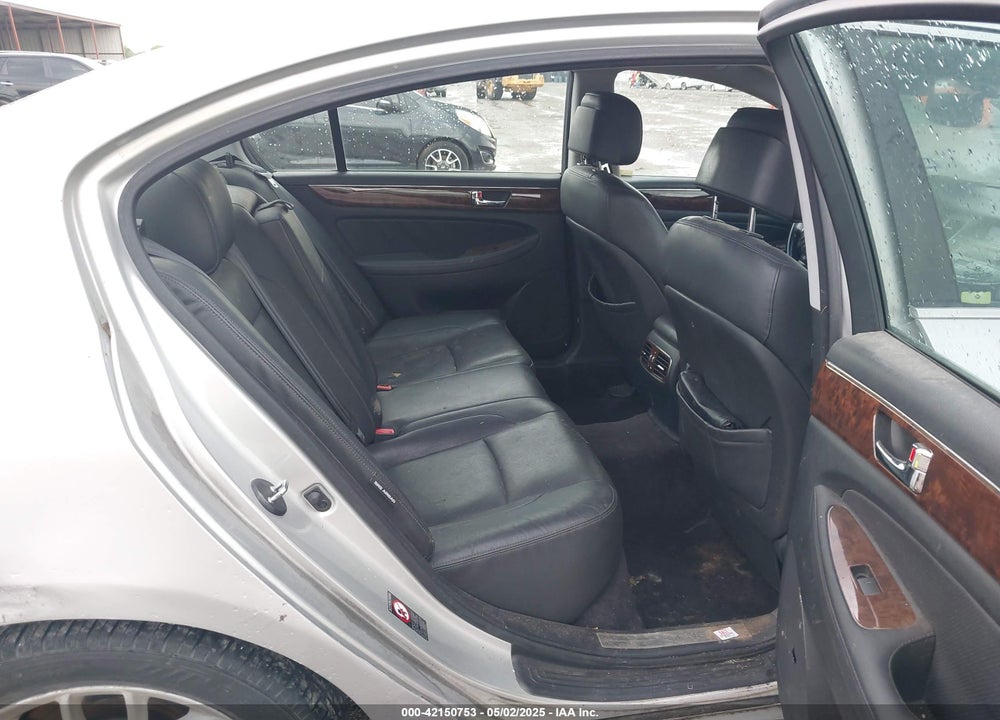 2011 HYUNDAI GENESIS 3.8 VIN: KMHGC4DE5BU137946