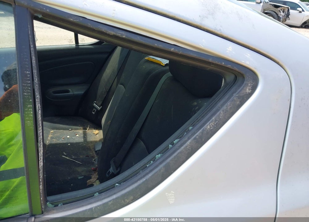 2018 NISSAN VERSA 1.6 S+ VIN: 3N1CN7AP2JL843143