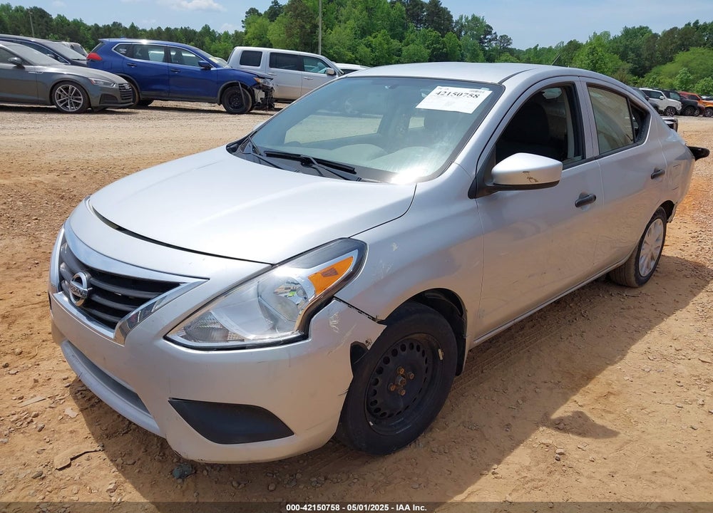 2018 NISSAN VERSA 1.6 S+ VIN: 3N1CN7AP2JL843143