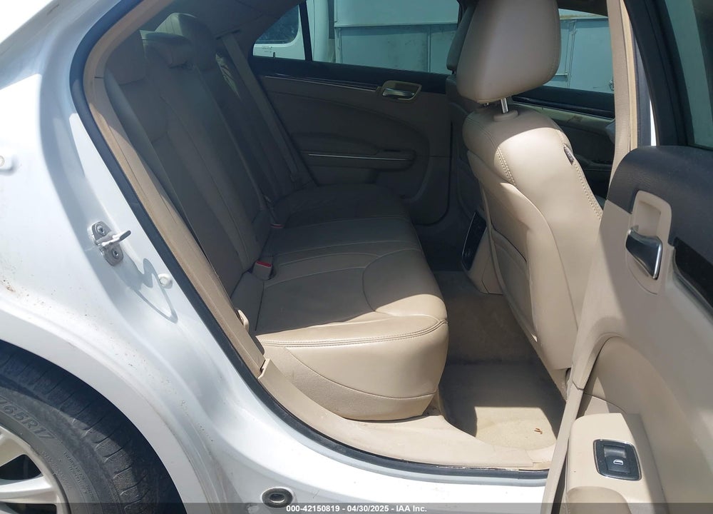 2014 CHRYSLER 300 VIN: 2C3CCAAG6EH231059