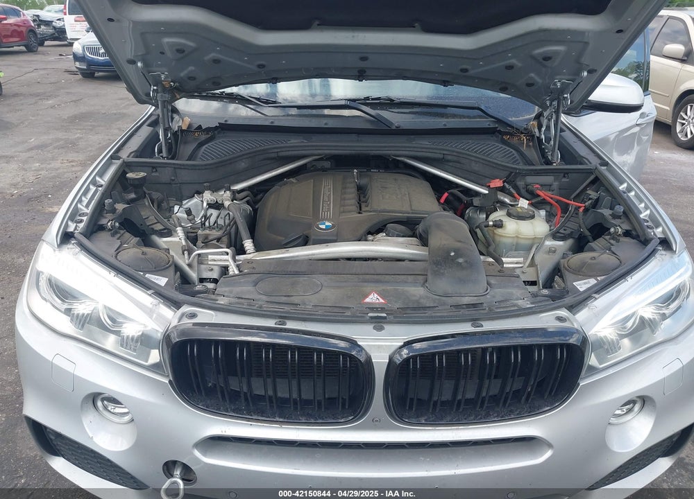 2016 BMW X5 VIN: 5UXKR0C57G0P33516