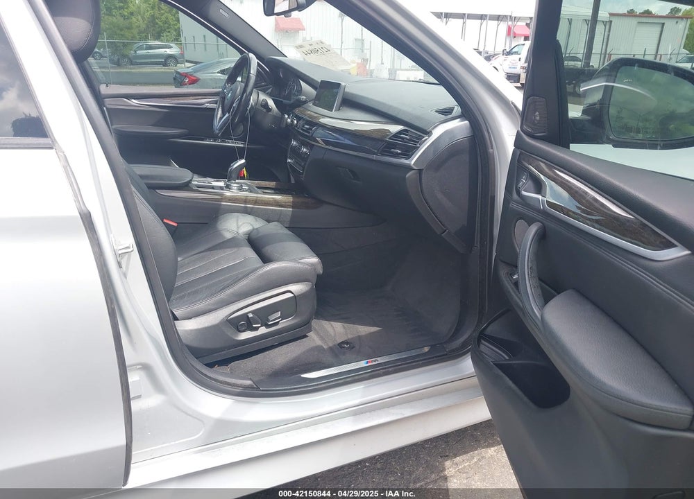 2016 BMW X5 VIN: 5UXKR0C57G0P33516