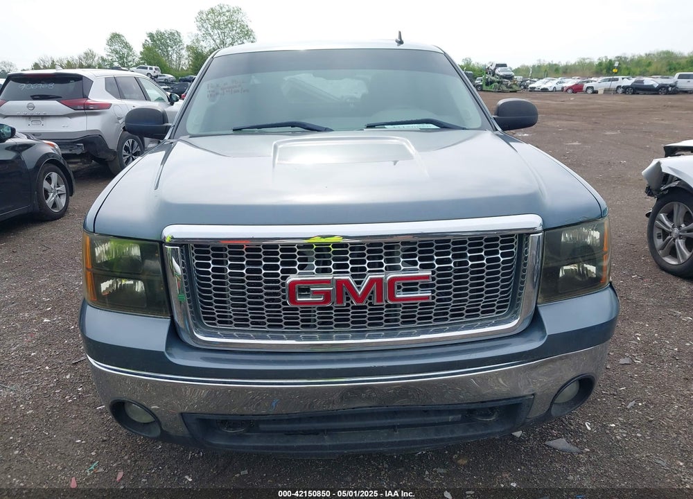 2008 GMC SIERRA 1500 VIN: 2GTEK13M081215124