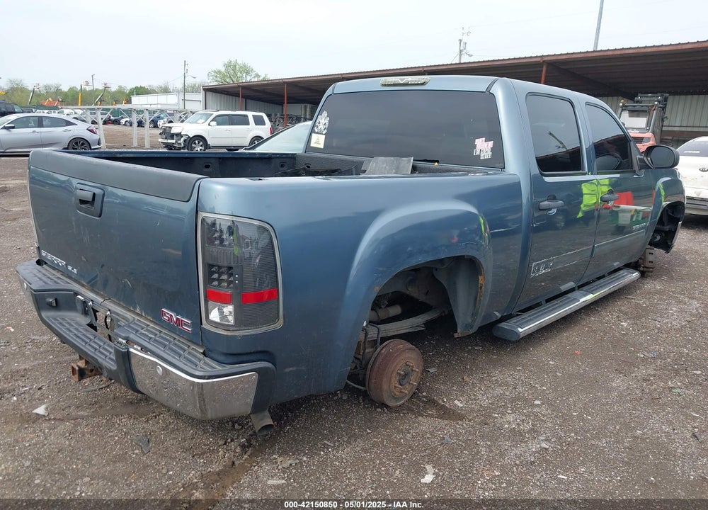 2008 GMC SIERRA 1500 VIN: 2GTEK13M081215124