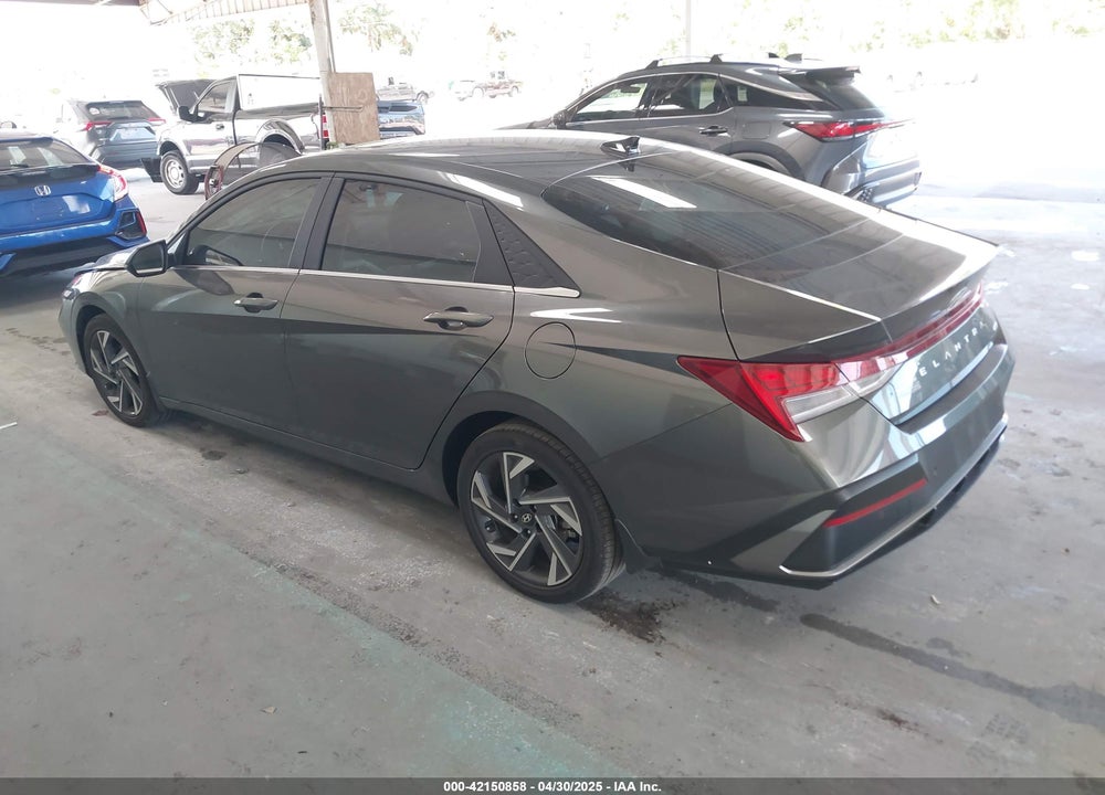 2024 HYUNDAI ELANTRA HYBRID VIN: KMHLN4DJ2RU107190