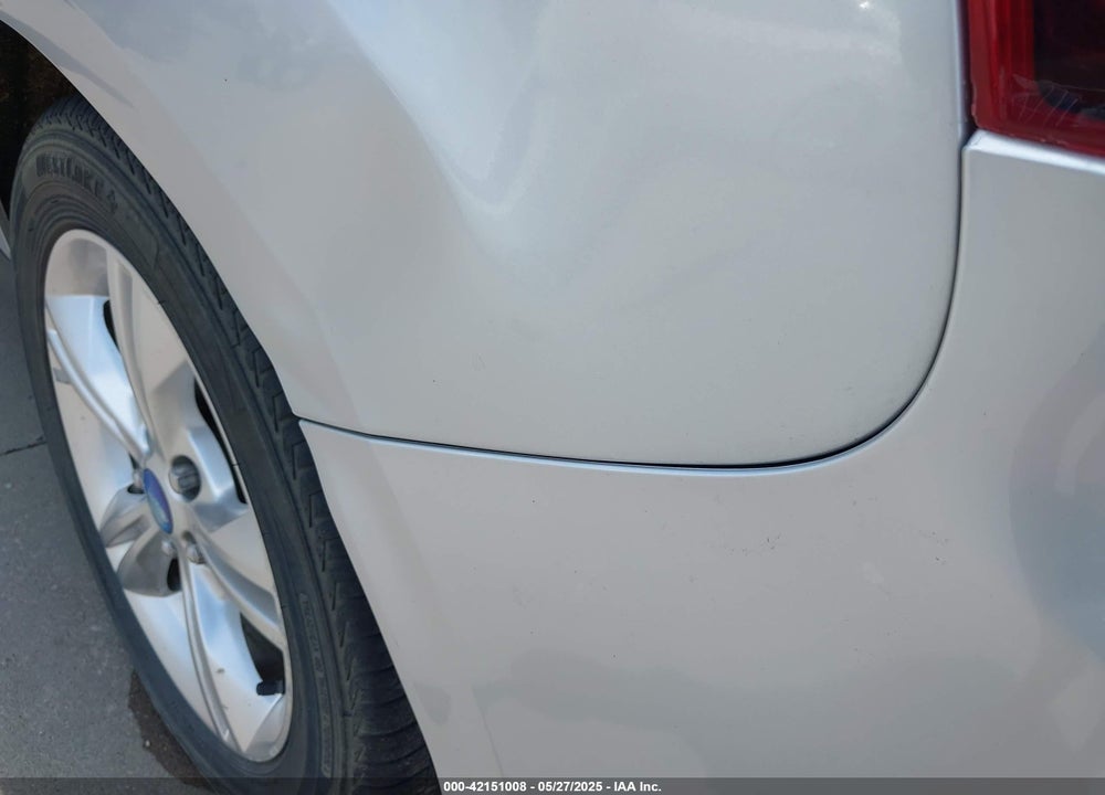 2013 FORD FOCUS SE VIN: 1FADP3K24DL139703