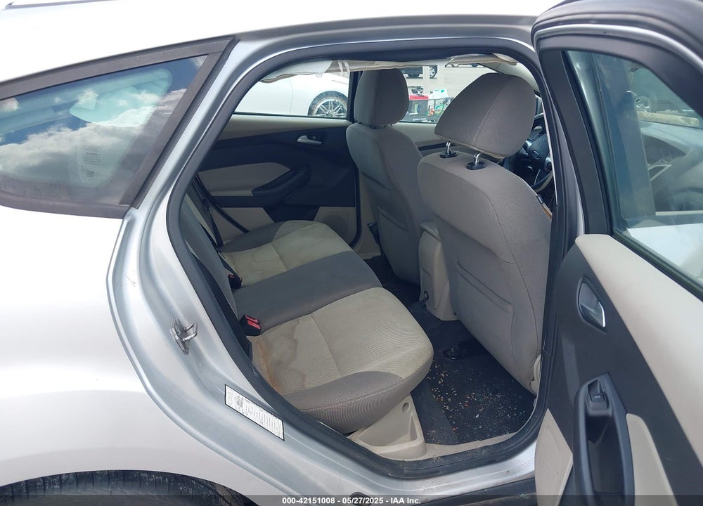 2013 FORD FOCUS SE VIN: 1FADP3K24DL139703
