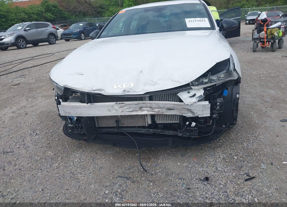 2022 KIA K5 VIN: 5XXG64J29NG139277
