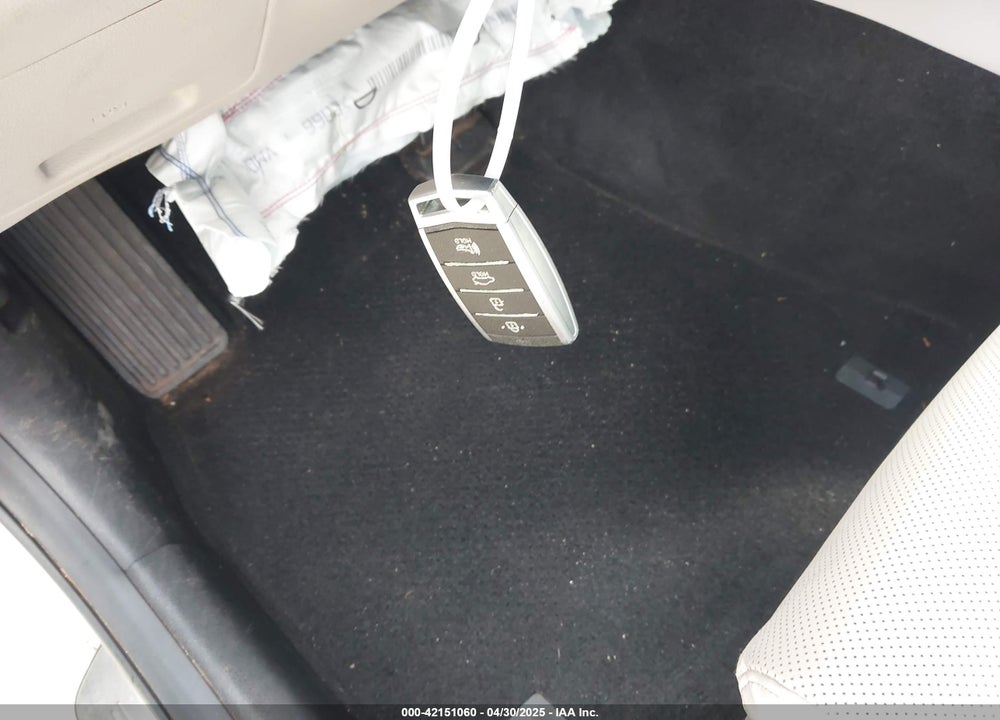 2021 GENESIS G70 VIN: KMTG64LA2MU074982