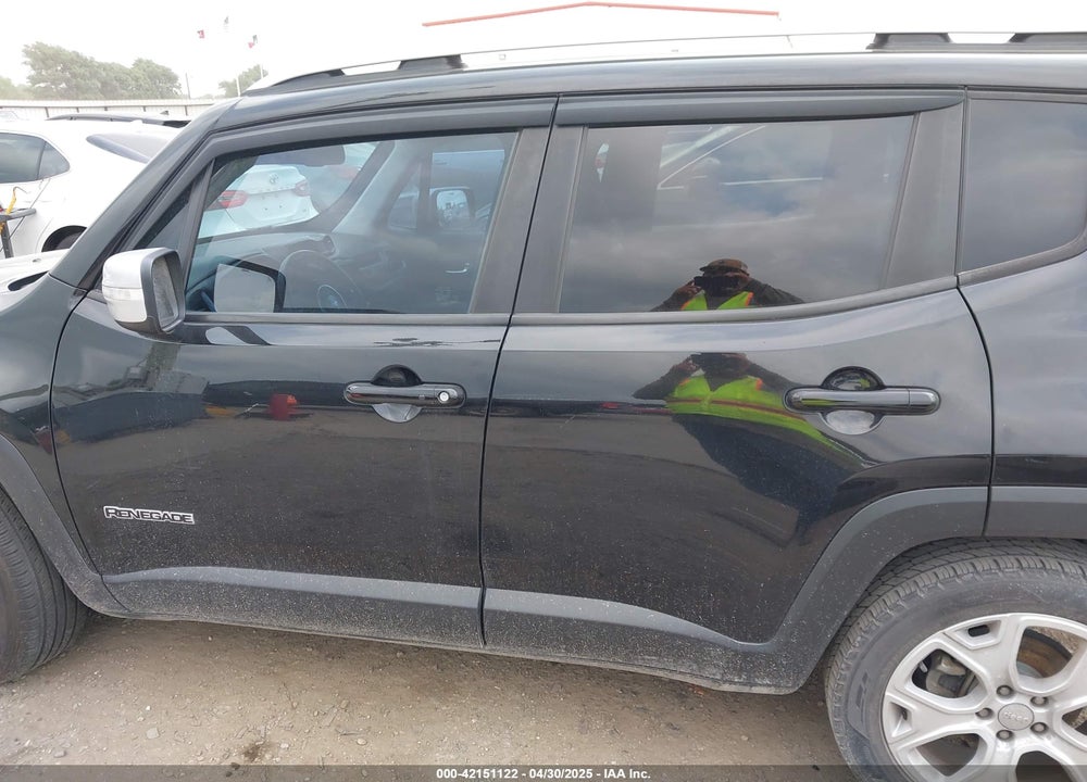 2018 JEEP RENEGADE VIN: ZACCJADB7JPH33038
