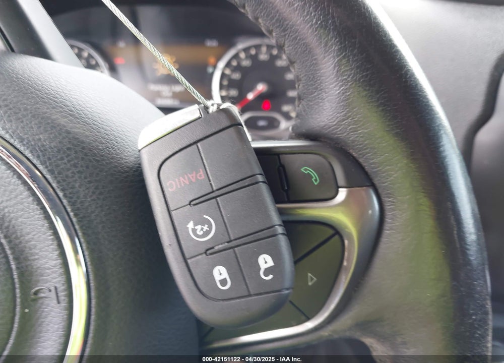 2018 JEEP RENEGADE VIN: ZACCJADB7JPH33038