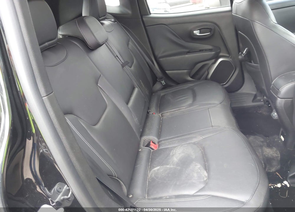 2018 JEEP RENEGADE VIN: ZACCJADB7JPH33038