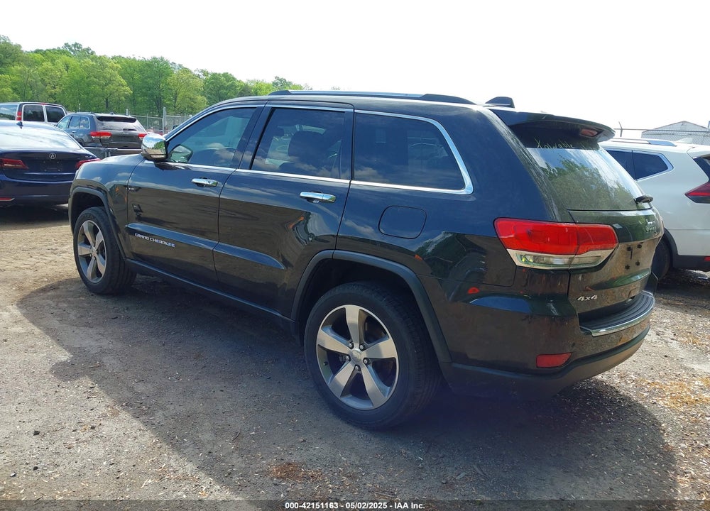 2015 JEEP GRAND CHEROKEE VIN: 1C4RJFBG3FC878207