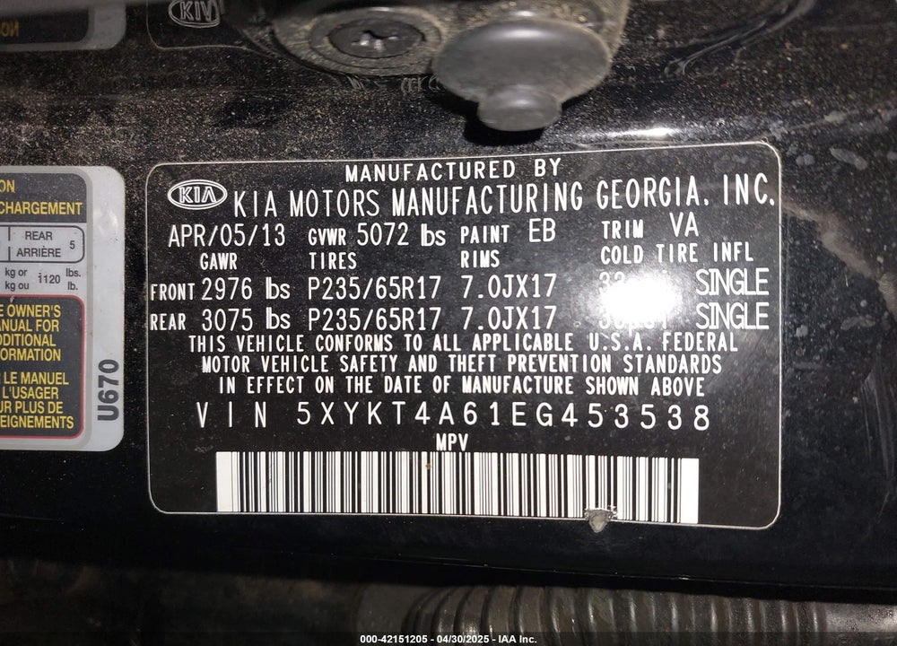 2014 KIA SORENTO LX VIN: 5XYKT4A61EG453538
