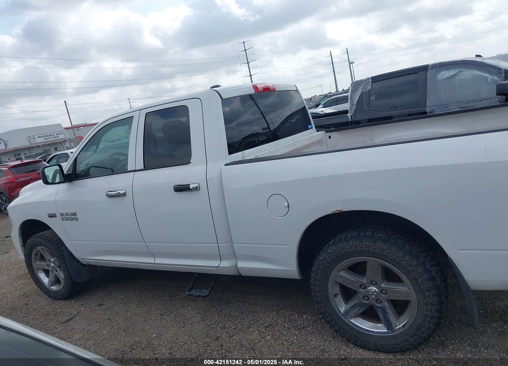 2013 RAM 1500 VIN: 1C6RR7FT7DS559585