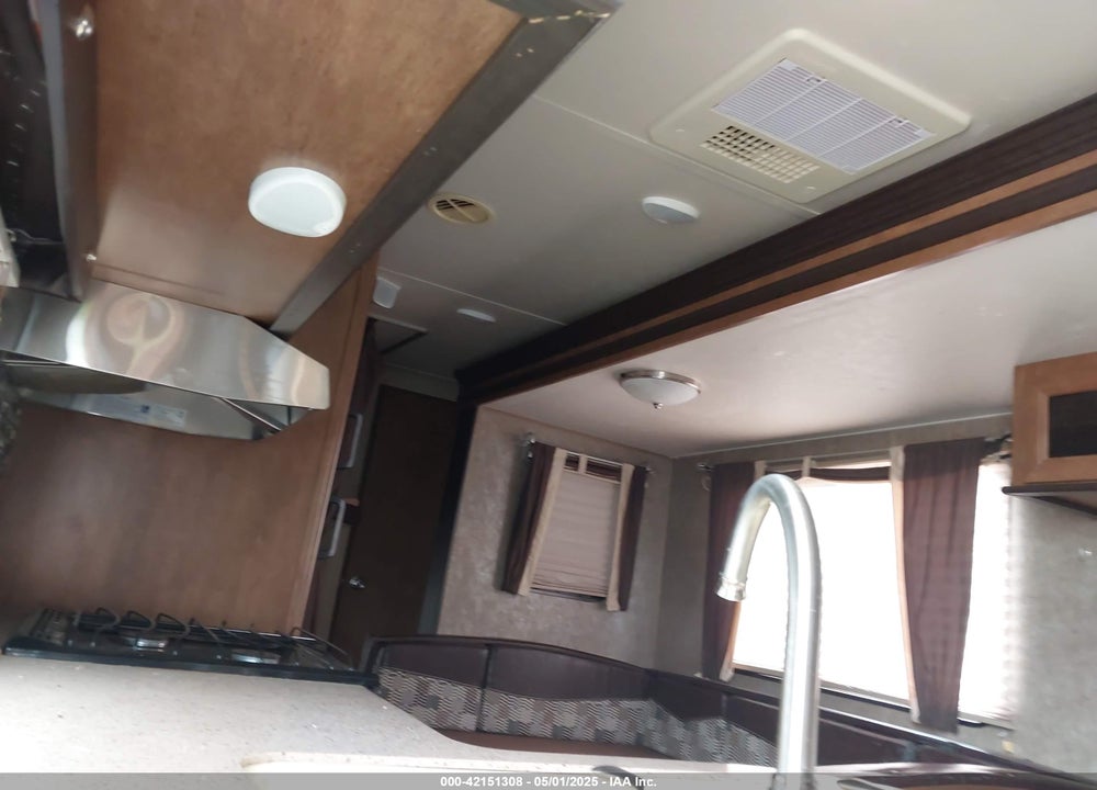 2017 FOREST RIVER WILDWOOD VIN: 4X4TWDD23HA259600