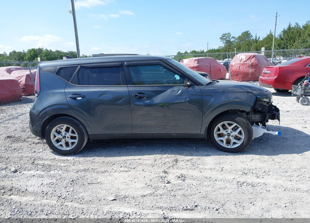 2023 KIA SOUL LX VIN: KNDJ23AU1P7207631