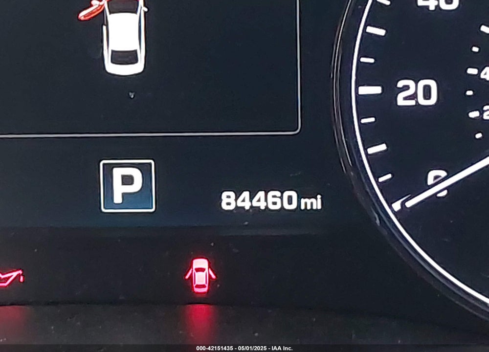 2017 GENESIS G80 VIN: KMHGN4JE3HU212182