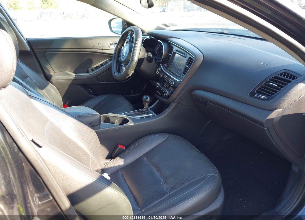 2014 KIA OPTIMA VIN: 5XXGR4A65EG297352
