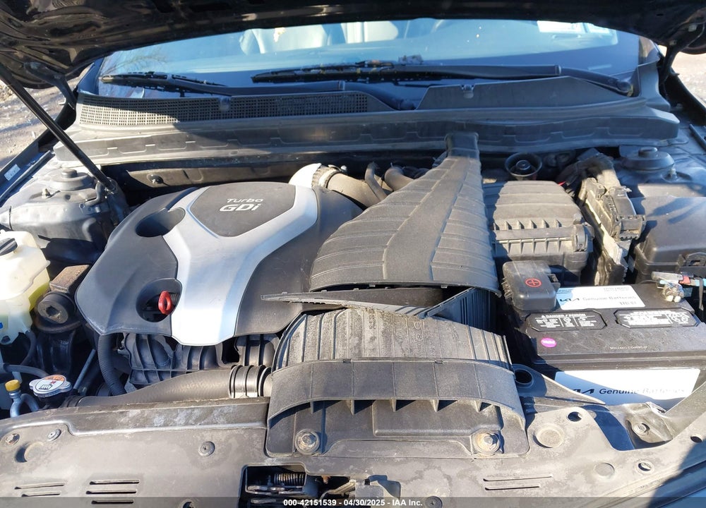 2014 KIA OPTIMA VIN: 5XXGR4A65EG297352