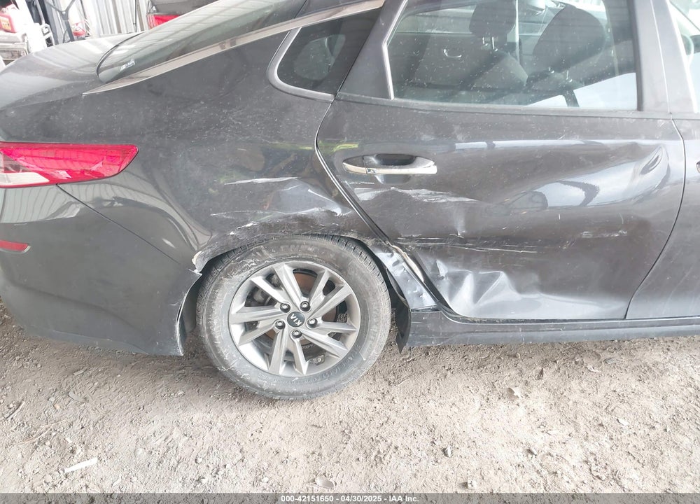 2019 KIA OPTIMA VIN: 5XXGT4L37KG293349