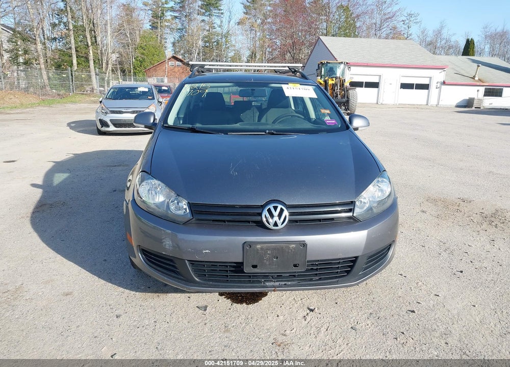 2010 VOLKSWAGEN JETTA VIN: 3VWKZ7AJ0AM667497