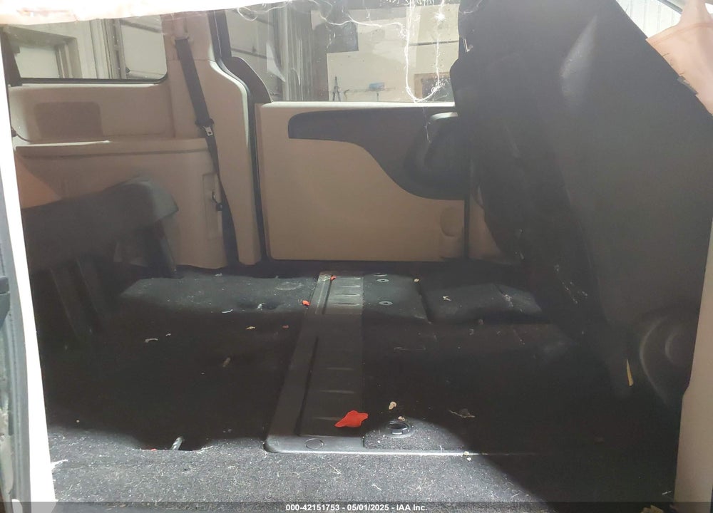 2014 DODGE GRAND CARAVAN VIN: 2C4RDGBG4ER355149