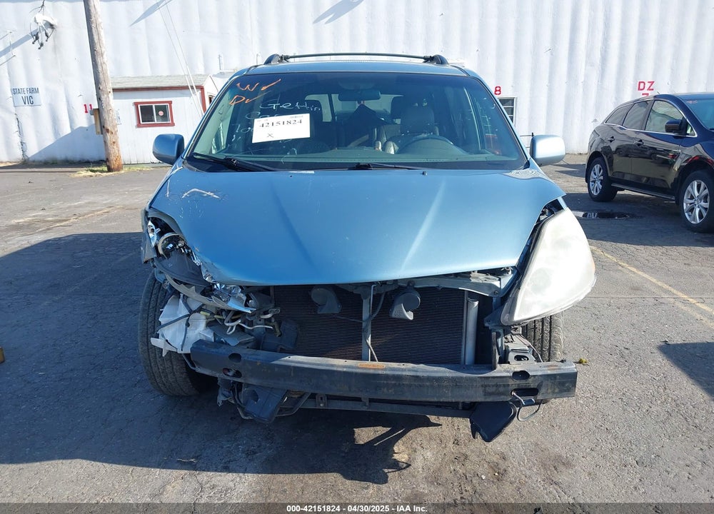2007 TOYOTA SIENNA XLE VIN: 5TDZK22C37S070779