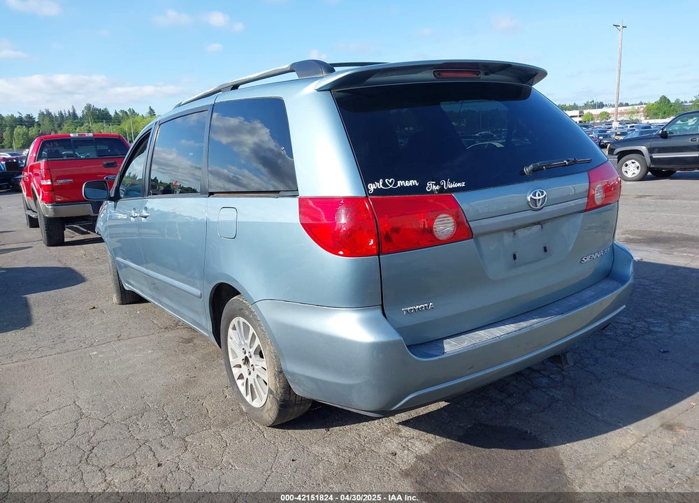 2007 TOYOTA SIENNA XLE VIN: 5TDZK22C37S070779