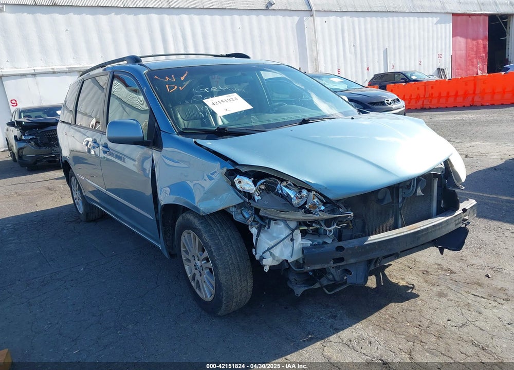 2007 TOYOTA SIENNA XLE VIN: 5TDZK22C37S070779