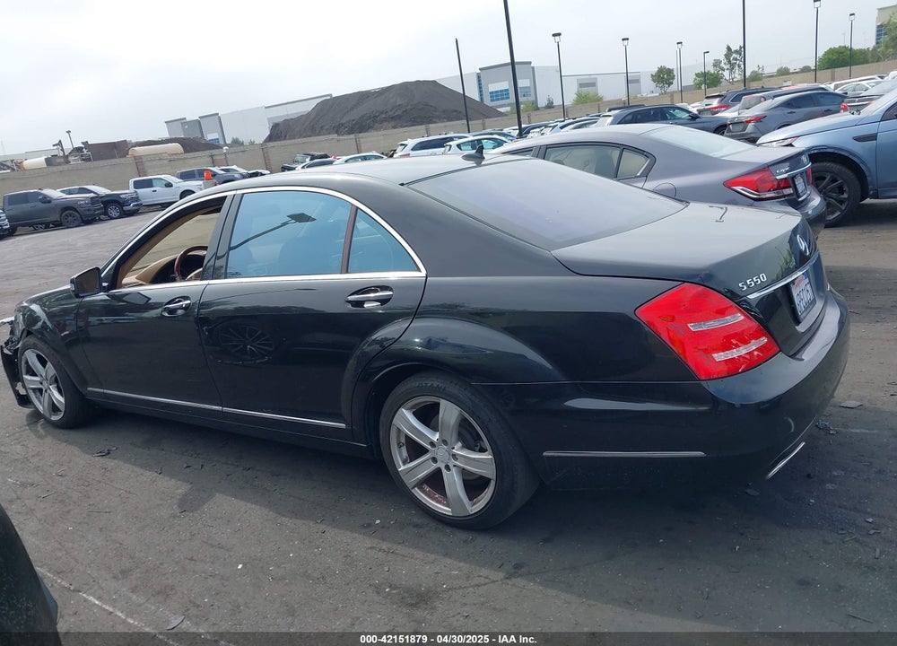 2010 MERCEDES-BENZ S 550 VIN: WDDNG7BB1AA347797