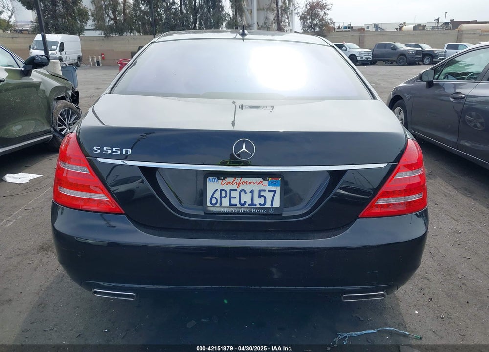 2010 MERCEDES-BENZ S 550 VIN: WDDNG7BB1AA347797