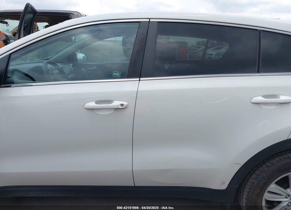 2017 KIA SPORTAGE LX VIN: KNDPM3AC5H7120974
