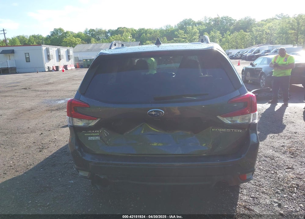 2024 SUBARU FORESTER PREMIUM VIN: JF2SKACC8RH509283