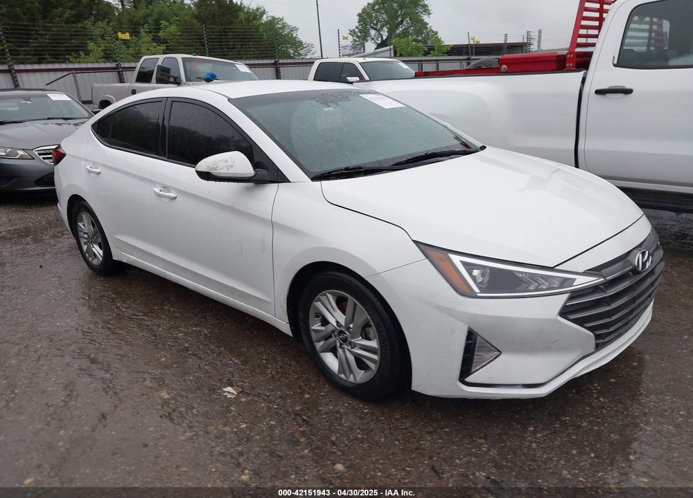 2020 HYUNDAI ELANTRA SEL VIN: 5NPD84LF5LH604619