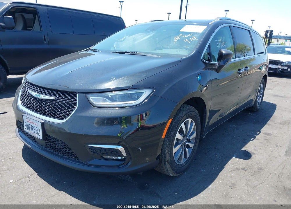2021 CHRYSLER PACIFICA HYBRID TOURING L VIN: 2C4RC1L71MR599631