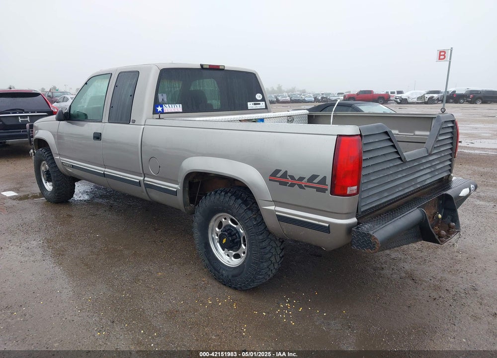 1998 CHEVROLET K2500 FLEETSIDE VIN: 1GCGK29R0WE226301