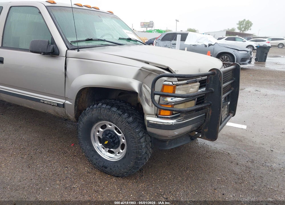 1998 CHEVROLET K2500 FLEETSIDE VIN: 1GCGK29R0WE226301