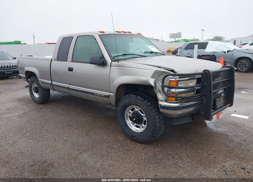 1998 CHEVROLET K2500 FLEETSIDE VIN: 1GCGK29R0WE226301
