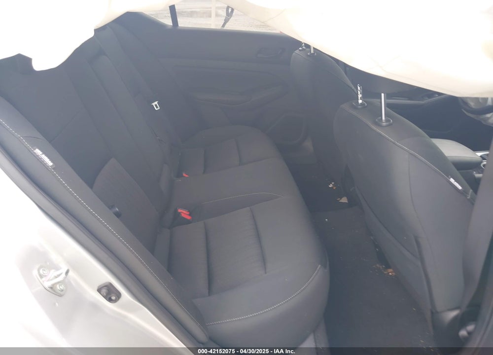 2024 NISSAN ALTIMA SV FWD VIN: 1N4BL4DV8RN427073