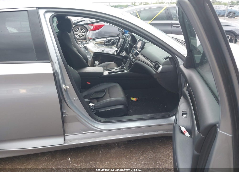 2020 HONDA ACCORD VIN: 1HGCV1F32LA072856