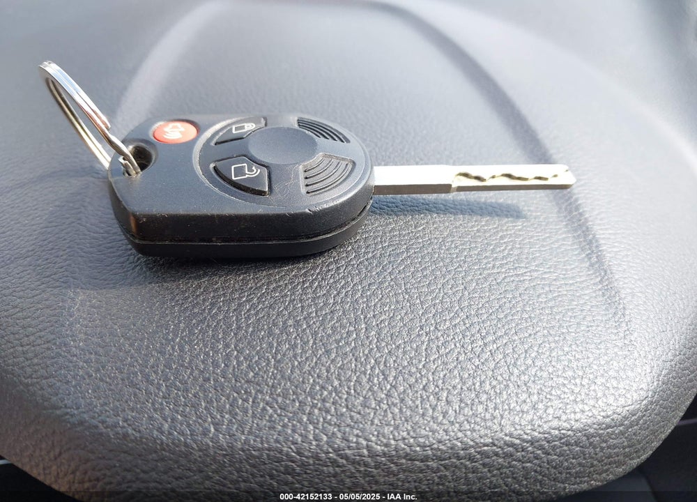 2014 FORD ESCAPE SE VIN: 1FMCU9G95EUE14557