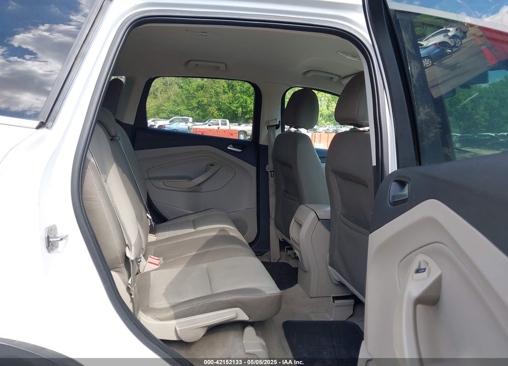 2014 FORD ESCAPE SE VIN: 1FMCU9G95EUE14557