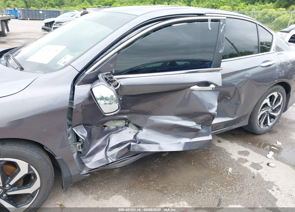 2017 HONDA ACCORD EX-L VIN: 1HGCR2F80HA209449