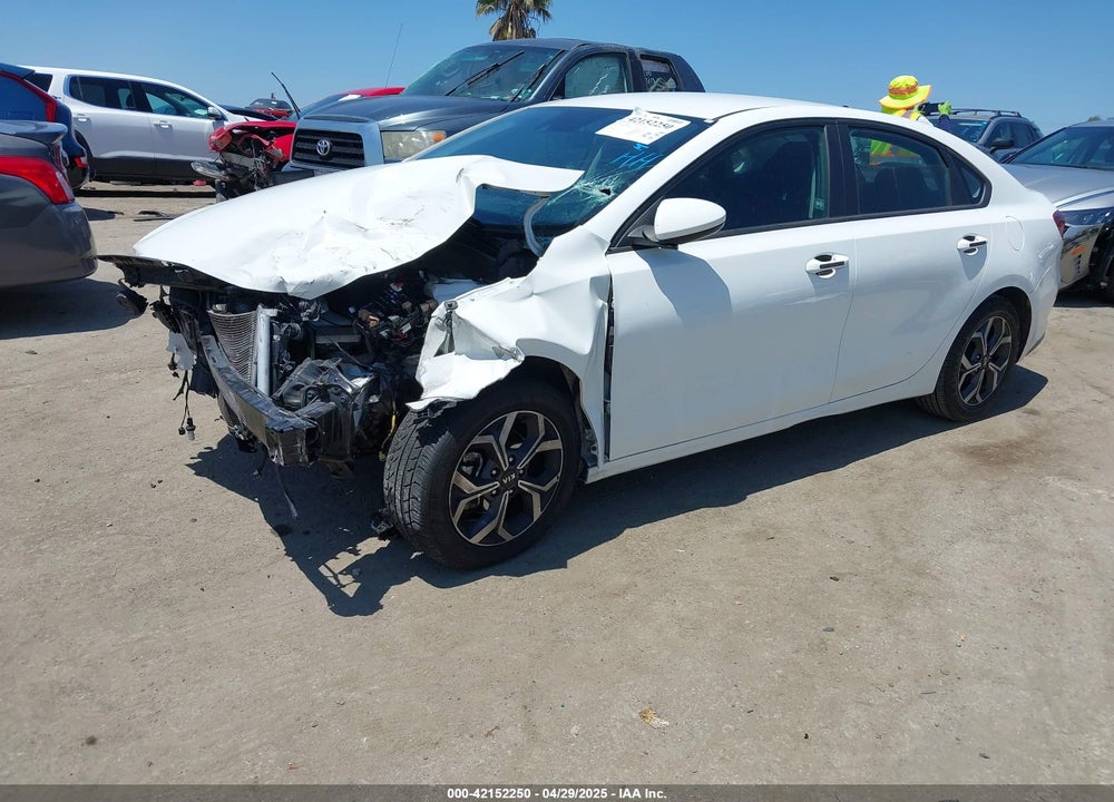 2021 KIA FORTE VIN: 3KPF24AD1ME309812