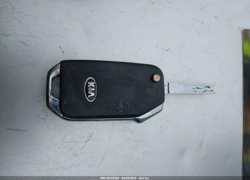2021 KIA FORTE VIN: 3KPF24AD1ME309812