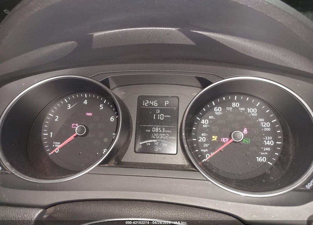 2016 VOLKSWAGEN JETTA VIN: 3VWD67AJ9GM261972