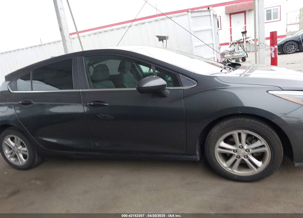 2018 CHEVROLET CRUZE LT AUTO VIN: 3G1BE6SM4JS594270