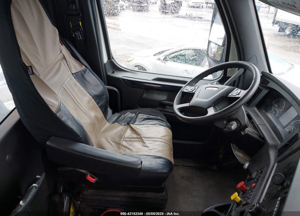 2023 FREIGHTLINER NEW CASCADIA 116 VIN: 3AKJHTDV6PDNW7408