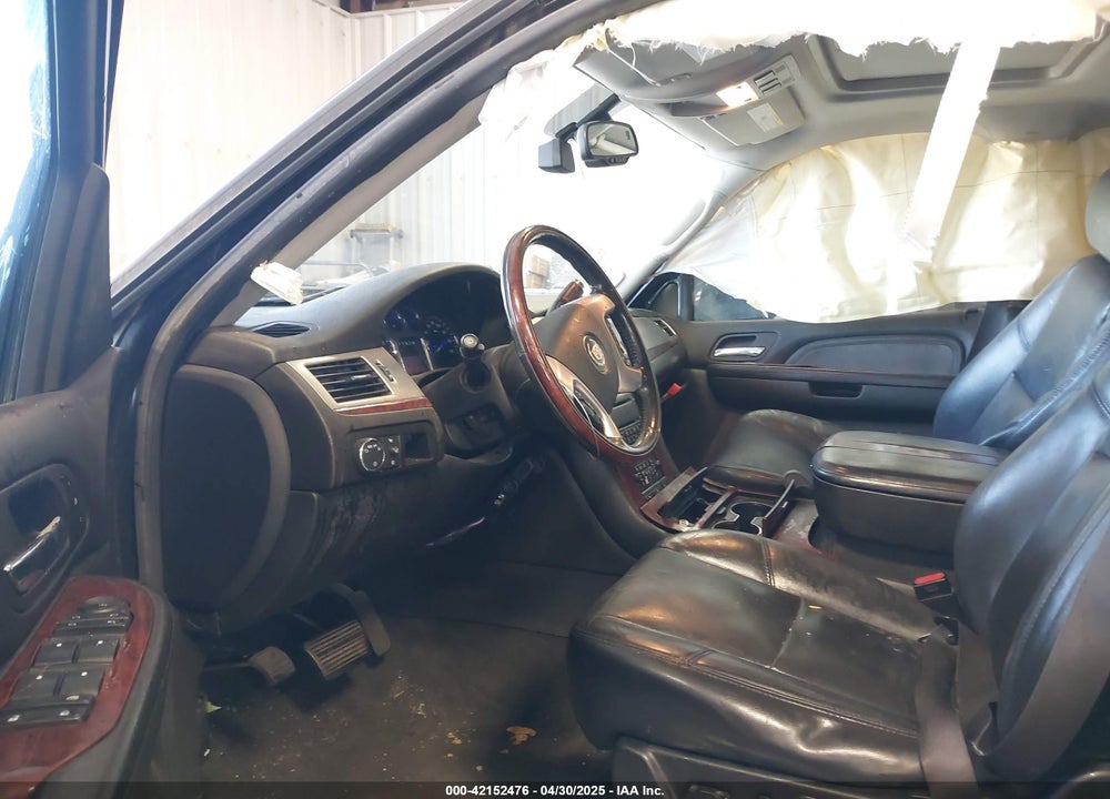 2007 CADILLAC ESCALADE STANDARD VIN: 1GYFK63807R406868
